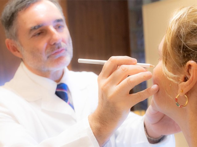 ¿Cómo manejar las expectativas en una rinoplastia?