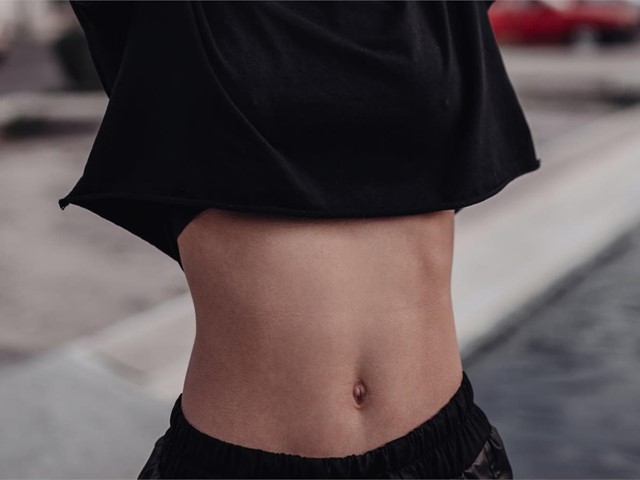 ¿Qué resultados conseguimos con una abdominoplastia?