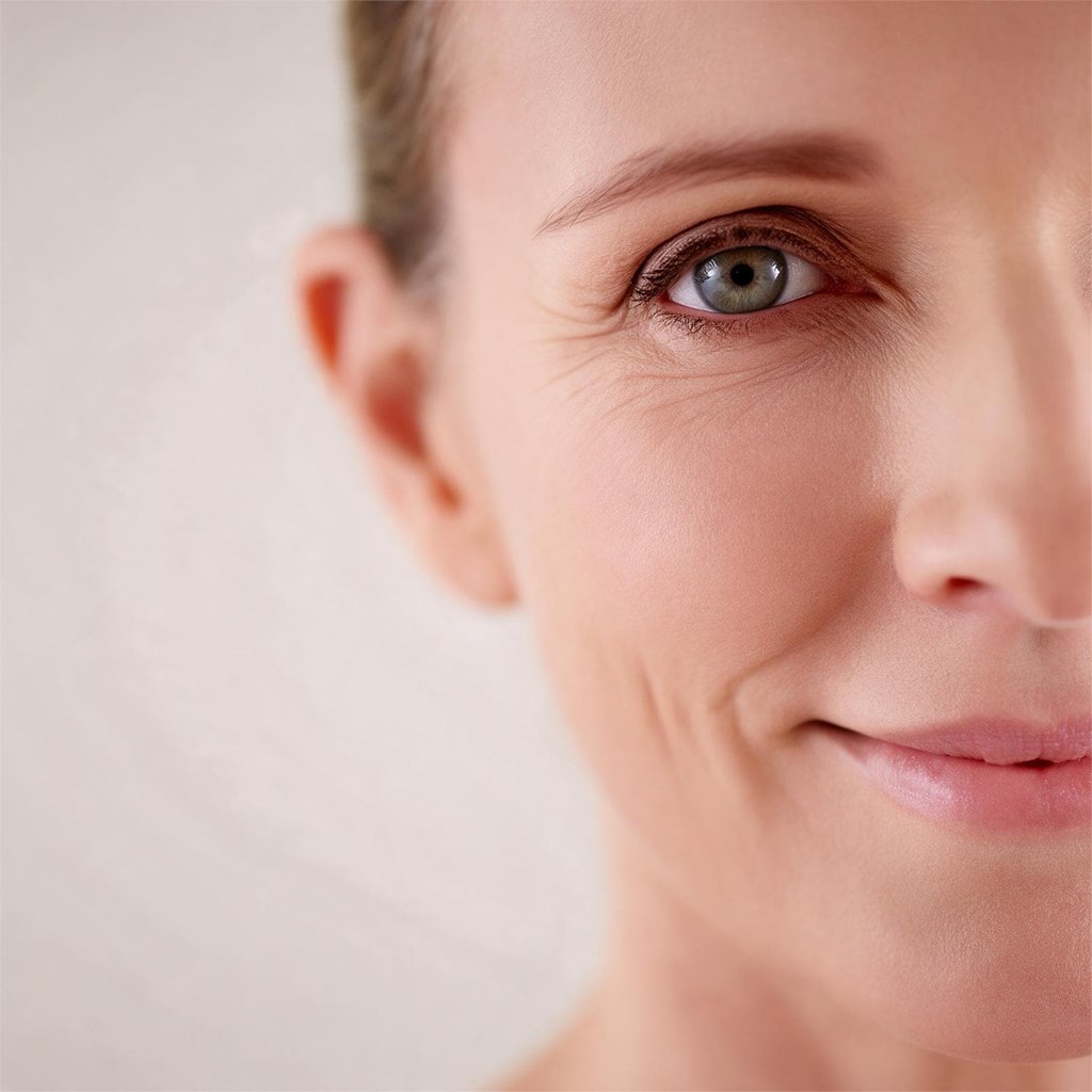 ¿Se puede combinar el lifting facial con la blefaroplastia?